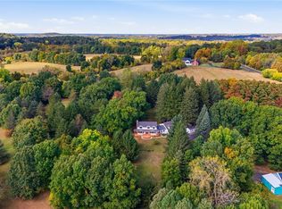 535 Five Points Rd, Honeoye Falls, NY 14543