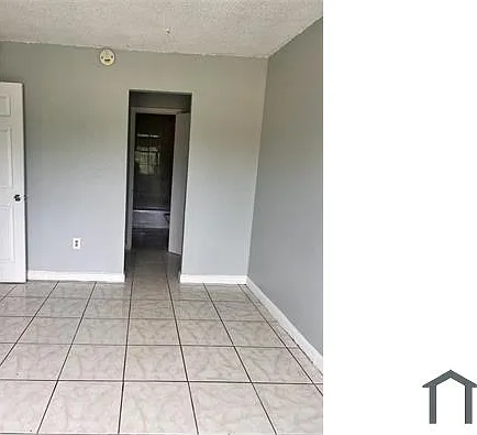 2 bed, 700 sqft, $1,800 — Photo 2