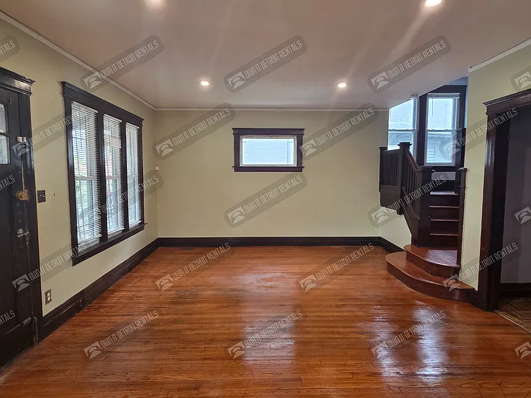 3254 Hogarth St — Photo 7