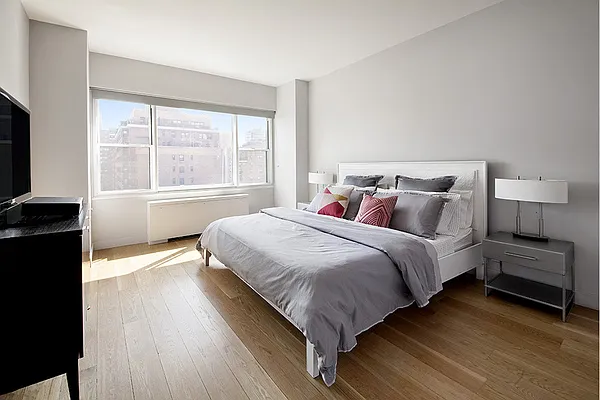 Sold by Stribling | media 4