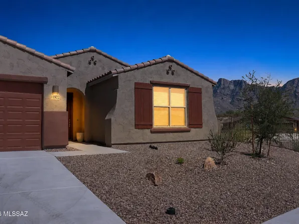 11922 N Silver Village Pl, Oro Valley, AZ 85737