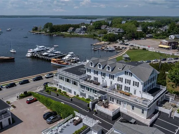 38 Bay St #W401, Westerly, RI 02891