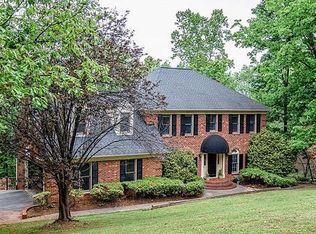 509 Maymont Dr, Cramerton, NC 28032