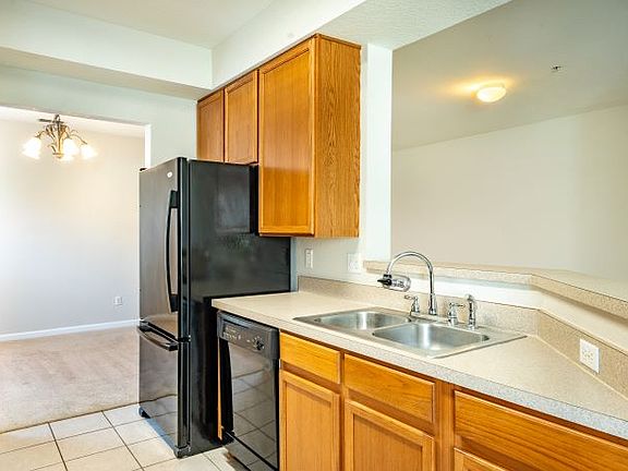3rd image of 2679 Metro Sevilla Dr Unit 109