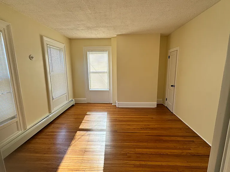 294 Granite Springs Rd — Photo 5