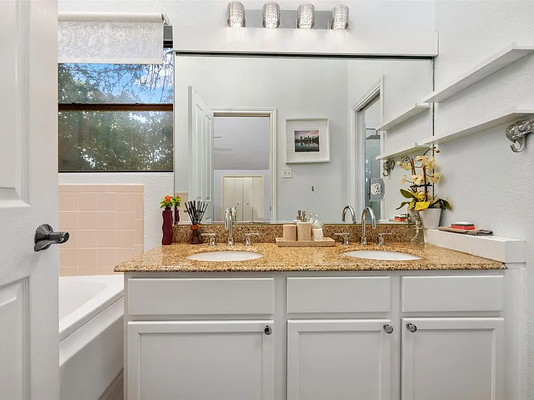 1204 Summit Edge Dr — Photo 10
