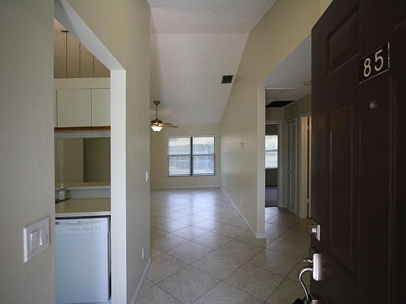 2nd image of 85 Via De Casas Norte #85