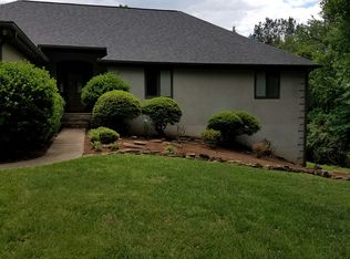 7501 Little River Dr, Knoxville, TN 37920