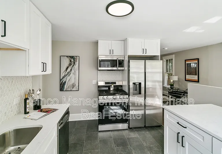 1525 Burr Oak Rd — Photo 3
