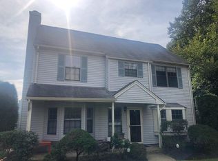 2406 Deerfield Dr, Edison, NJ 08820