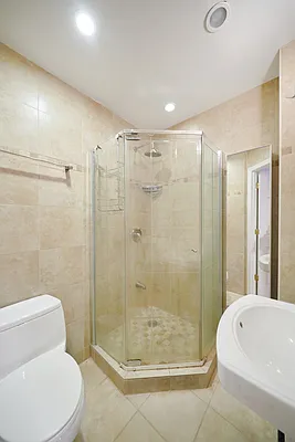 Rented by Living New York | media 8