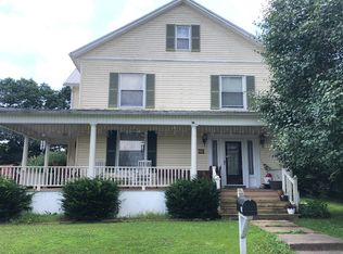 318 Hardman St, Middlebourne, WV 26149