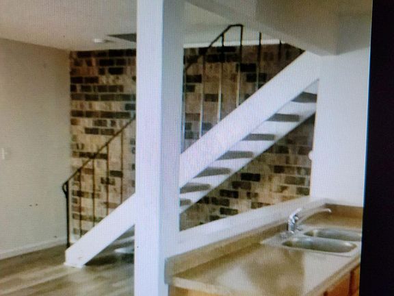3rd image of 3763 Park Dr APT 2