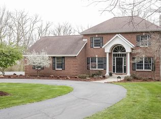 140 Pearson Ct, Lowell, MI 49331