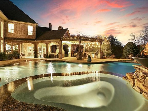 4th image of 1623 Fair Oaks Ct
