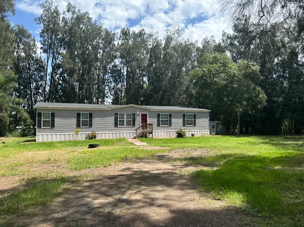 12118 Anderson Dr, Riverview, FL 33579