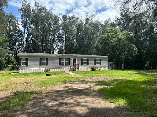 12118 Anderson Dr Photo 1