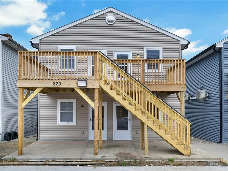 220 Doctor W Hodge St #J-1 — Photo 10