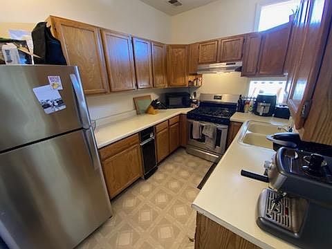 5th image of 3018 N Clybourn Ave #D