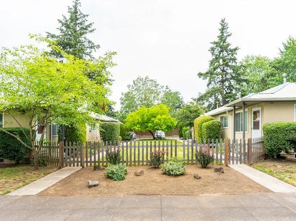 6207 SE Carlton St #6207, Portland, OR 97206