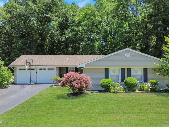 159 Fordham Drive, Aberdeen, NJ 07747