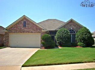 5007 Sunnybrook Ln, Wichita Falls, TX 76310