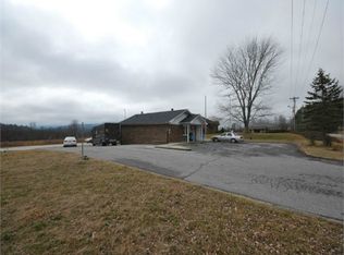 5858 Old Hendersonville Hwy, Penrose, NC 28766