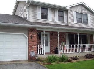 17584 Alabama St, Lowell, IN 46356