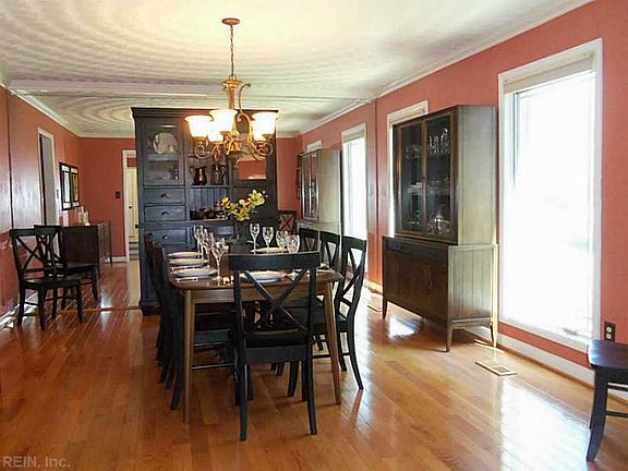 3rd image of 2681 Blue Heron Ct