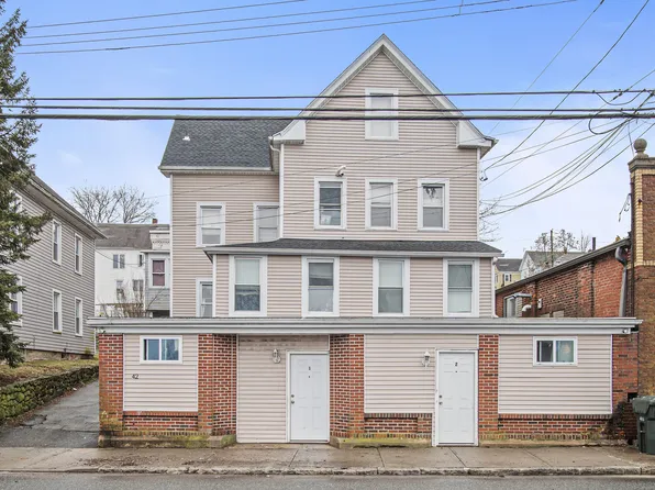 42 Jefferson Avenue, New London, CT 06320