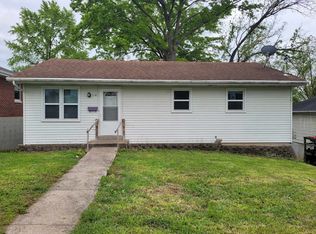 214 McKinley St, Jefferson City, MO 65101