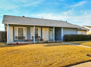 110 Laguna Bay, Lewisville, TX 75067