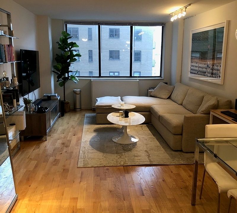 1st image of 300 Mercer St APT 19C