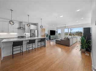 450 W Prairie St, Fayetteville, AR 72701