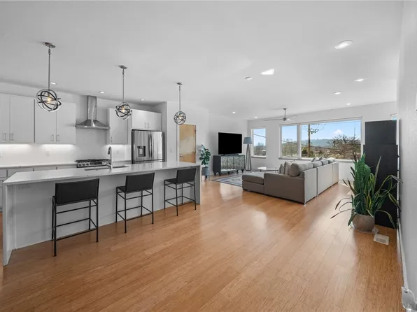 450 W Prairie St, Fayetteville, AR 72701