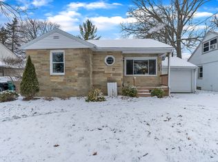 1406 W Rundle Ave, Lansing, MI 48910