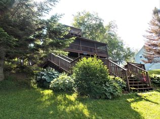 103 Grove St, Dexter, ME 04930