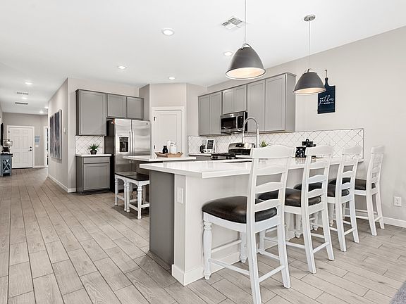 Breakfast bar in kitchen