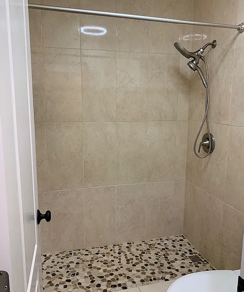 9005 Chart House St — Photo 10