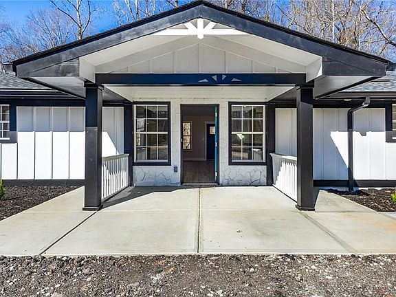 3rd image of 1700 Flat Shoals Rd SE