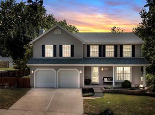 2828 Tall Oak Dr, Saint Louis, MO