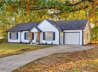 2977 Valley View Cir, Powder Springs, GA 30127