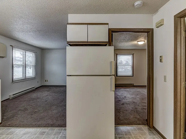 4615 Fairfax St — Photo 9