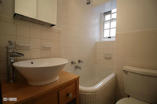 Rented by Citi Habitats | media 19