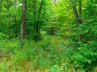 9 Trouble St, Cummington, MA 01026