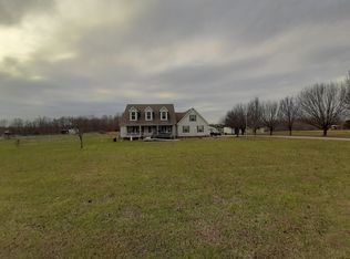 302 Paul Thompson Rd, Bethpage, TN 37022