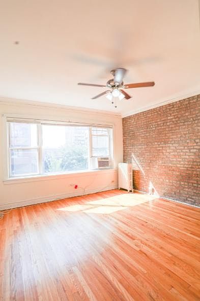 1st image of 554 W Arlington Pl #3