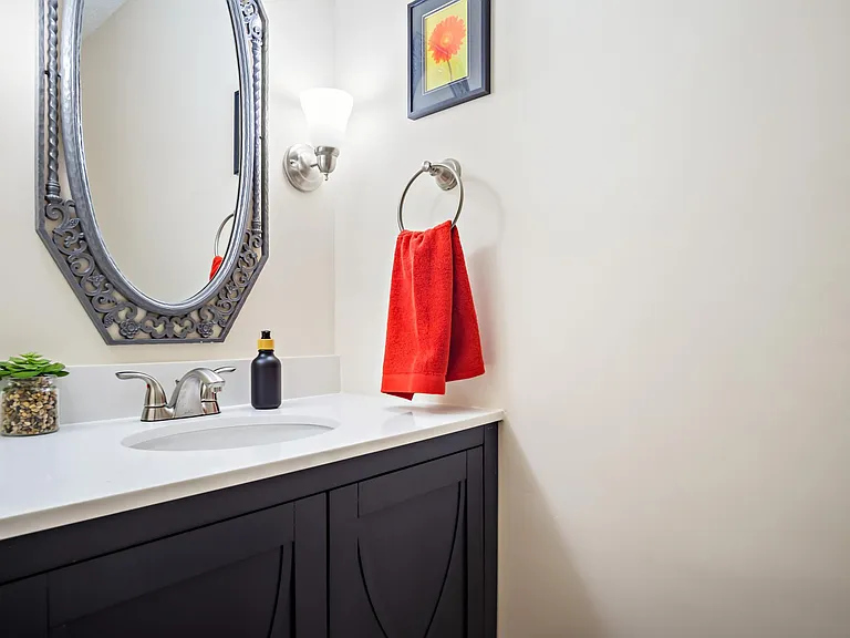 10425 Ravenbrook Ln — Photo 14