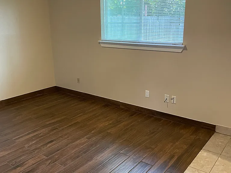 1333 Woodside Dr — Photo 33