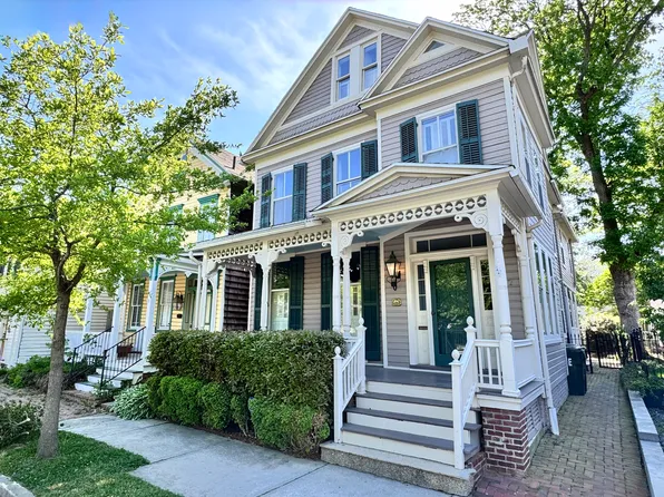 27 N Hanson St, Easton, MD 21601